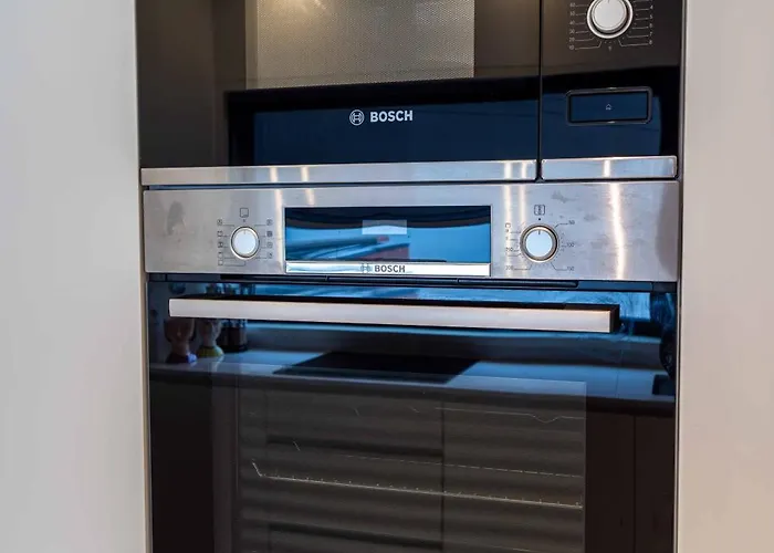 Boavista Serralves Family House Vila