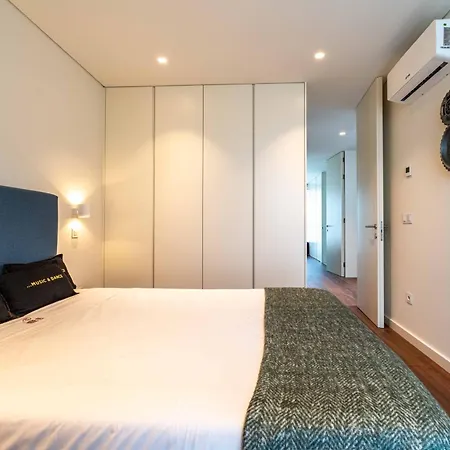 Boavista Serralves Family House Porto