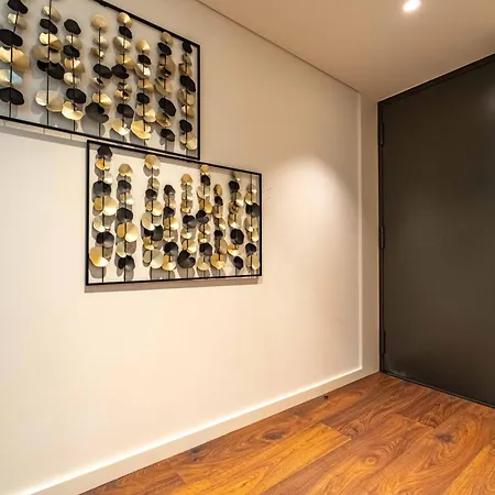 Boavista Serralves Family House * 포르투