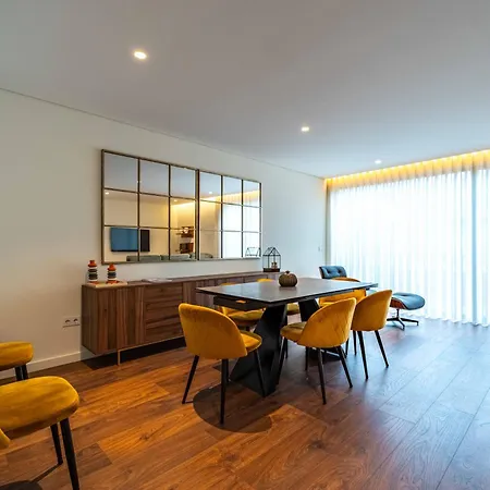 Boavista Serralves Family House * 포르투