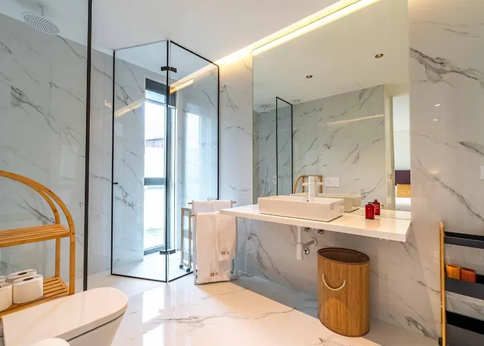 Boavista Serralves Family House 포르투