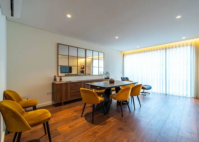 Boavista Serralves Family House * 포르투