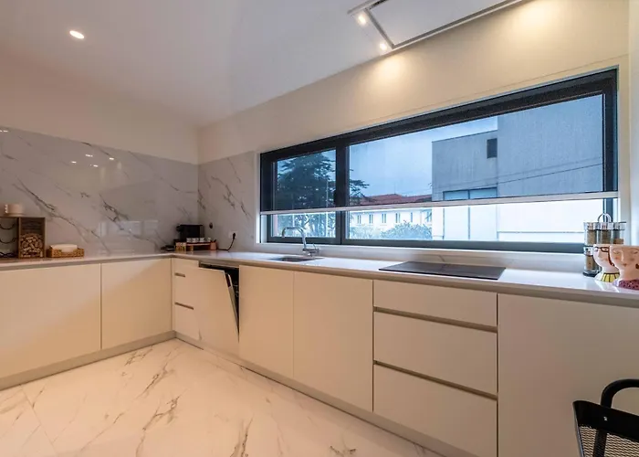 Boavista Serralves Family House