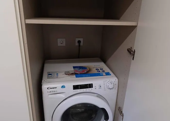 Boavista Serralves Family House * 포르투