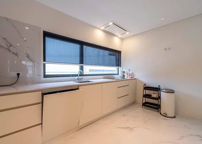 빌라 Boavista Serralves Family House 포르투